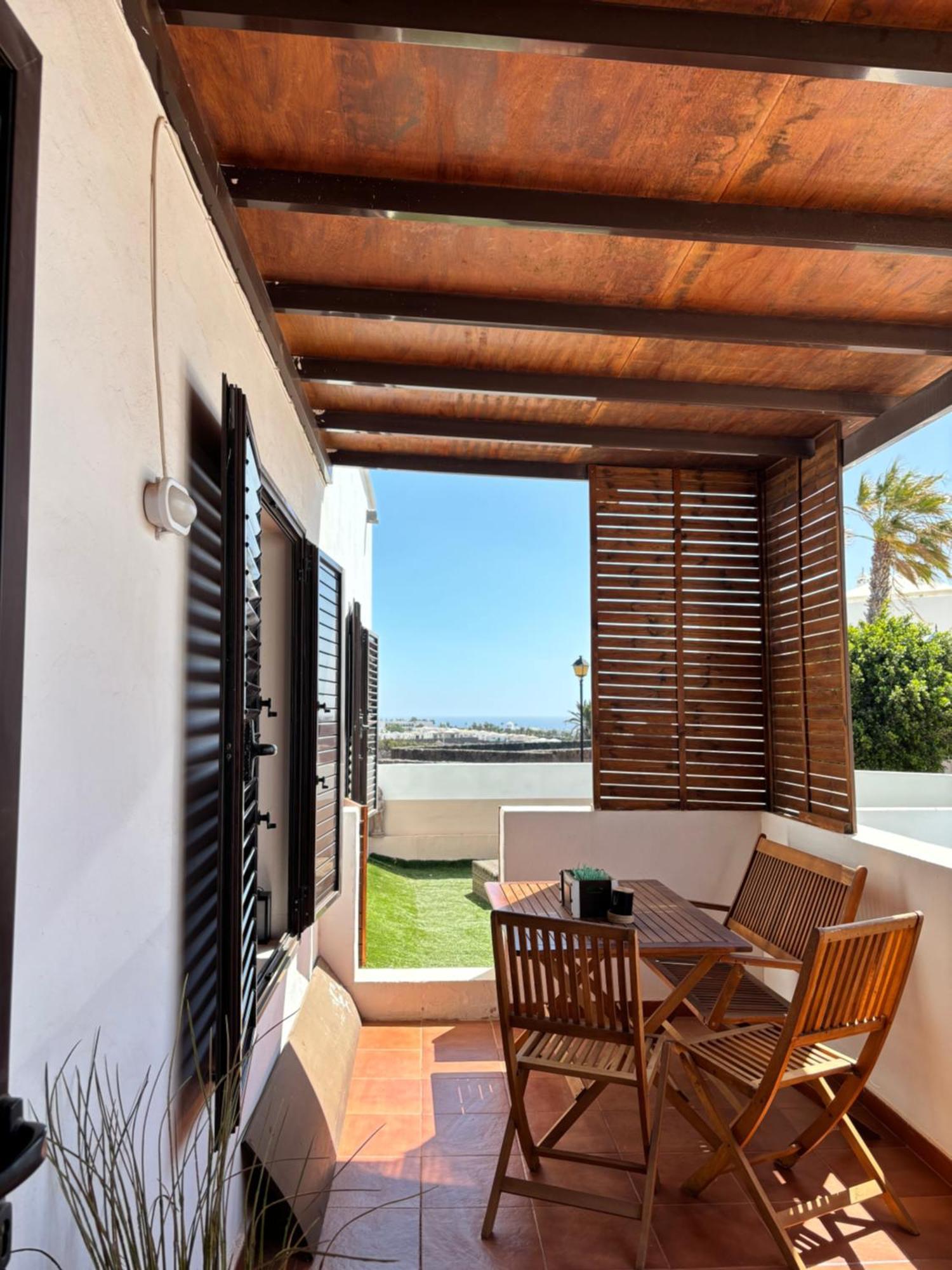 Casa Amplia Y Moderna De 3 Habitaciones En Complejo Con Piscina Costa Teguise Extérieur photo