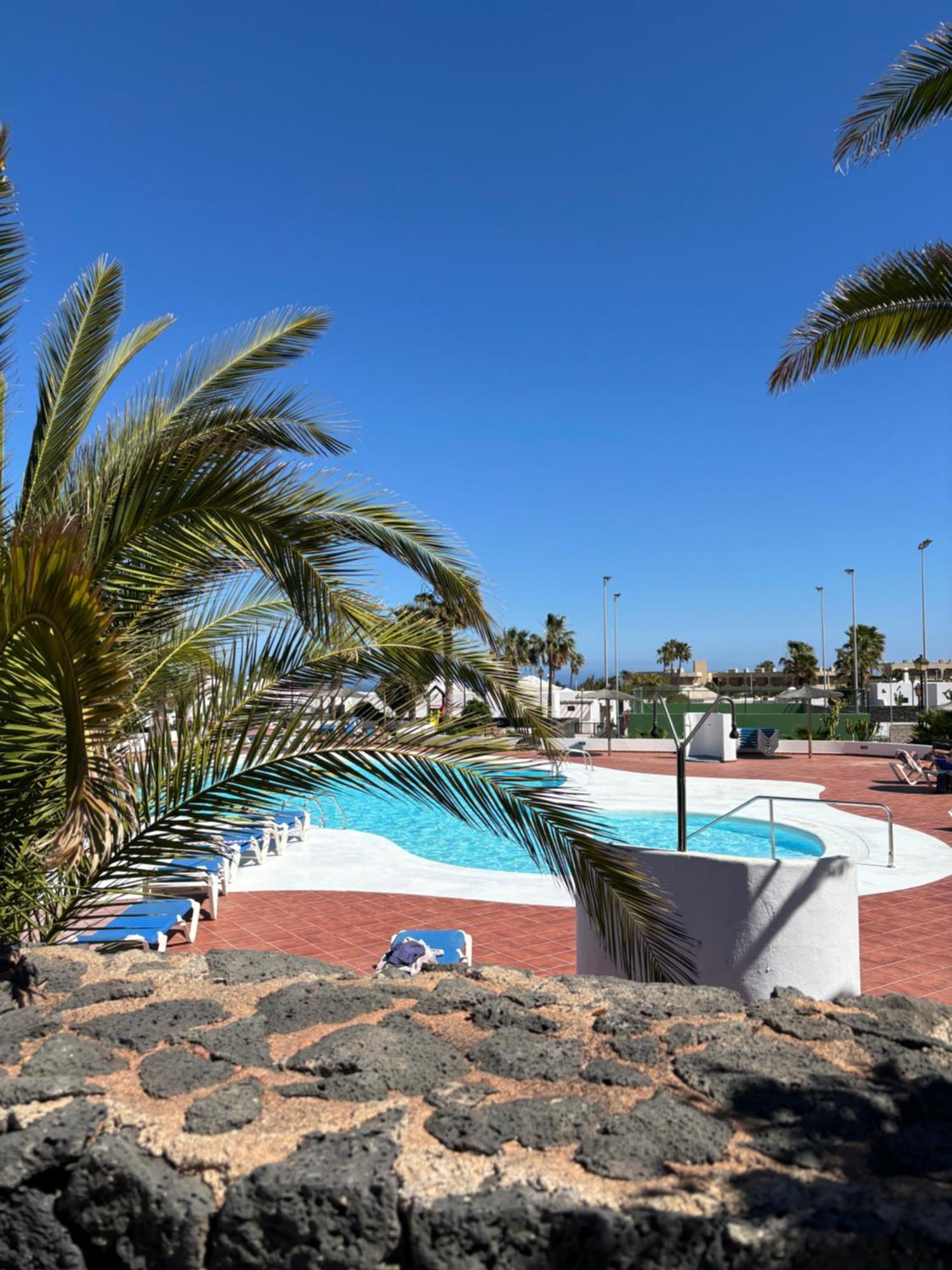 Casa Amplia Y Moderna De 3 Habitaciones En Complejo Con Piscina Costa Teguise Extérieur photo